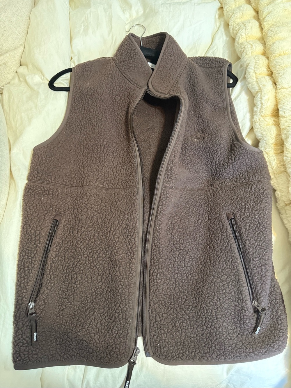 Aritzia TNA Chocolate Brown Sherpa Vest